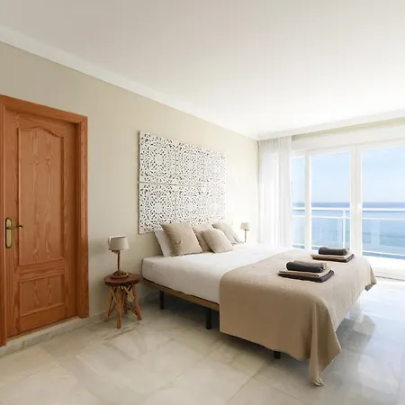 Maria Paola Penthouse شقة فوينخيرولا